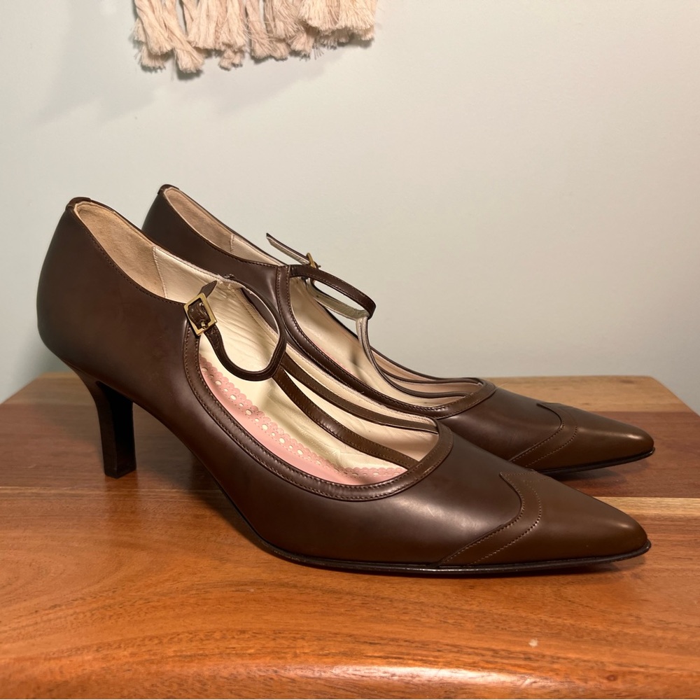 Brooks Brothers T-Strap Heels Size 9